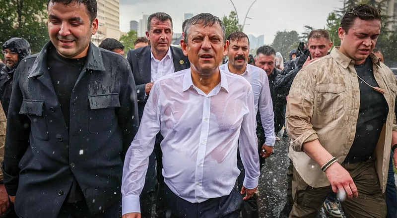 Yeni parti yedekte, hedef 'son ana kadar mücadele'