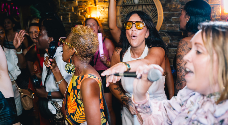 Mums That Rave hareketi: Anneler piste çıkınca...