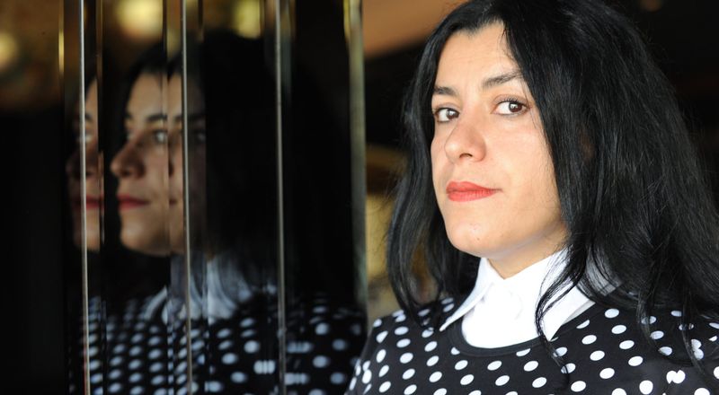 Marjane Satrapi'nin ardından: İran'ı manşetlerin değil, insanların göz hizasından anlattı 