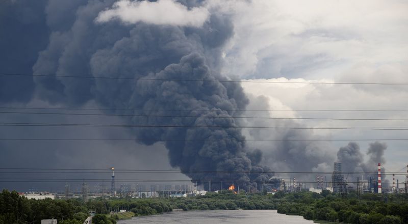 Rusya'dan dizel ithalatı risk altında: Türkiye’ye 'pirojni' kapısı kapanacak mı? 
