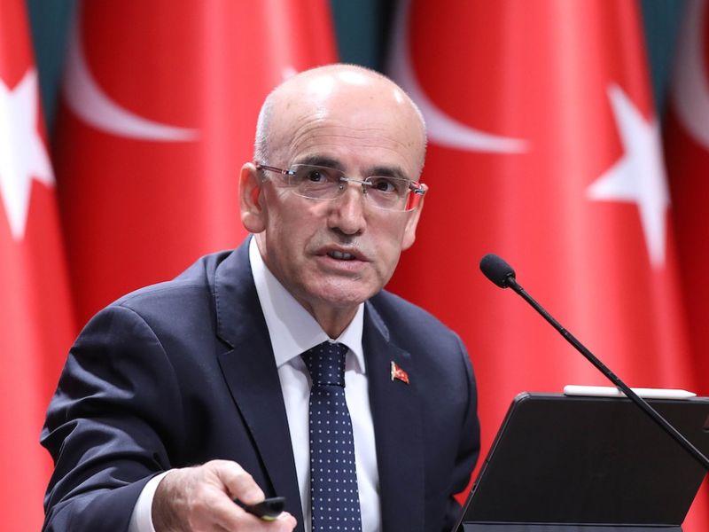 Birinci çeyrekte büyüme verisi: Hizmette toparlanma, ihracatta çöküş
