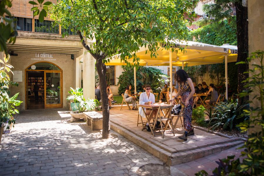 Kitap kurdunun Barselona rehberi: Şehrin bağımsız kitapçılarında bir tur